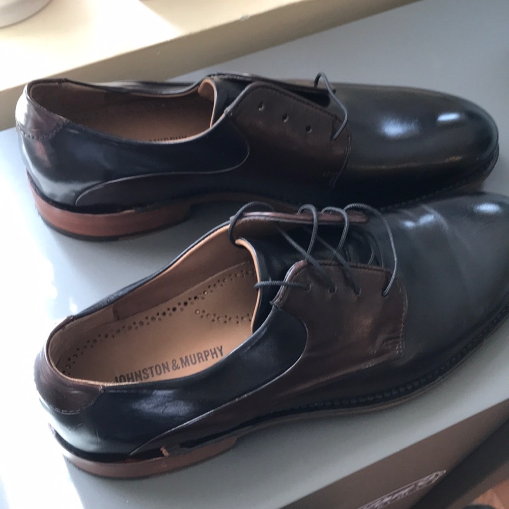 Never worn Johnston & Murphy dress shoes